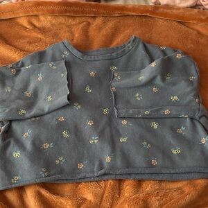 Floral Patterned Cropped Top